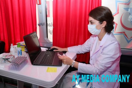 Bakıda səyyar avtobus məntəqələrində vaksinasiyaya başlanıldı