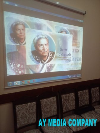 Əzizə Cəfərzadə anıldı.