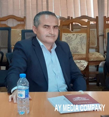 "Bizim türkçülüyümüz insanlıq üzərində qurulub."