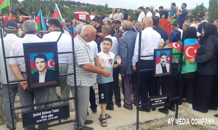 Öz adları ilə yenidən torpağa tapşırıldılar