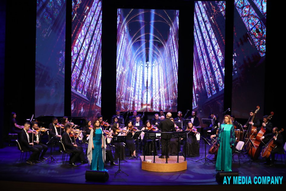 Heydər Əliyev Mərkəzində “Opera və moda. 7 gözəl” layihəsi təqdim edilib