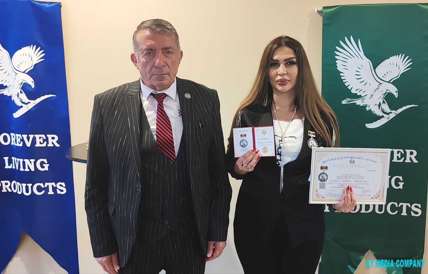 Gözəllik bəxş edən xanım