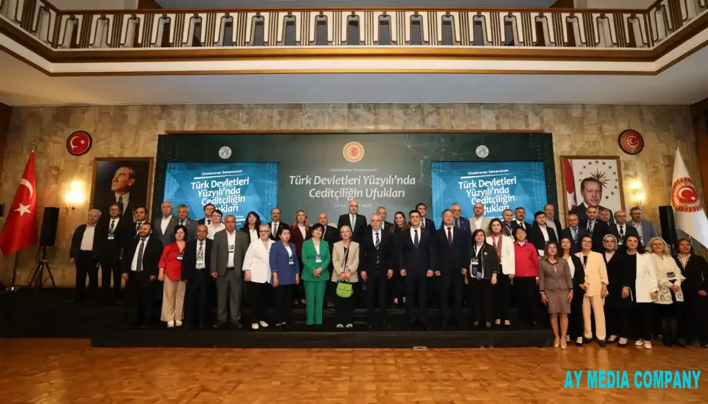 Dosent Faiq Ələkbərli Türkiyədə beynəlxalq simpoziumda məruzə edib