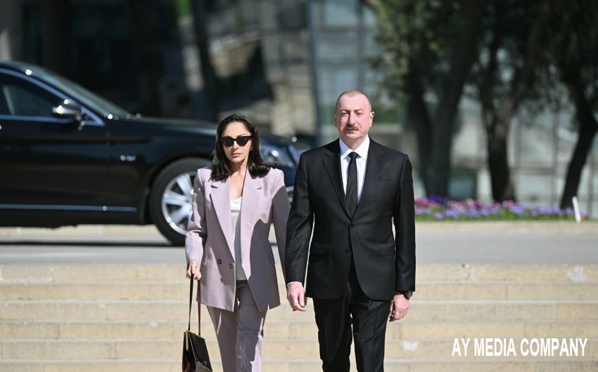 Prezident və birinci xanım faşizm üzərində Qələbə uğrunda mübarizədə həlak olan azərbaycanlıların xatirəsini anıblar - YENİLƏNİB